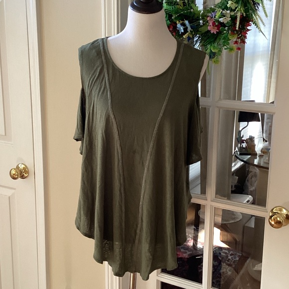 We The Free Olive Green Cold Shoulder knit top - Picture 1 of 10